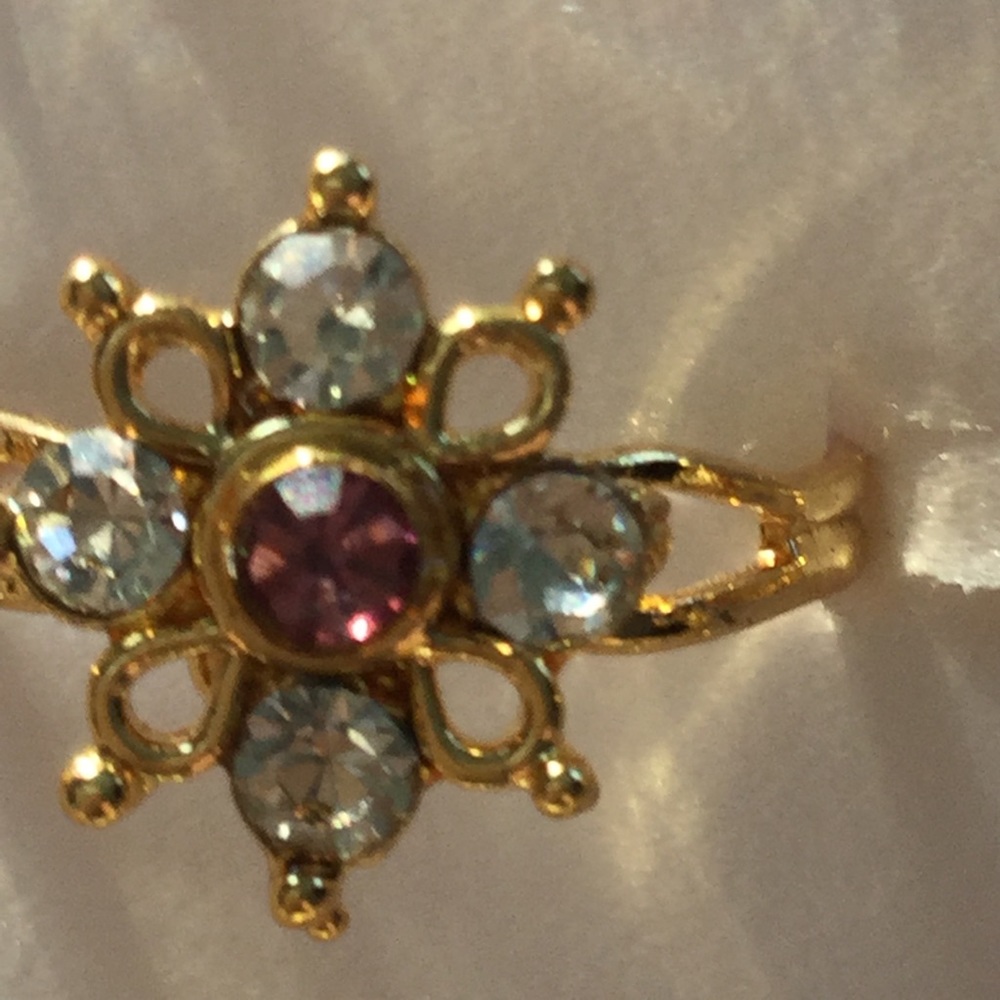 Fashion ring